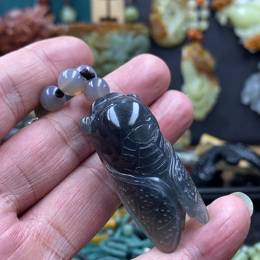 【闪购商品】蛇纹石玉吊坠未镶嵌