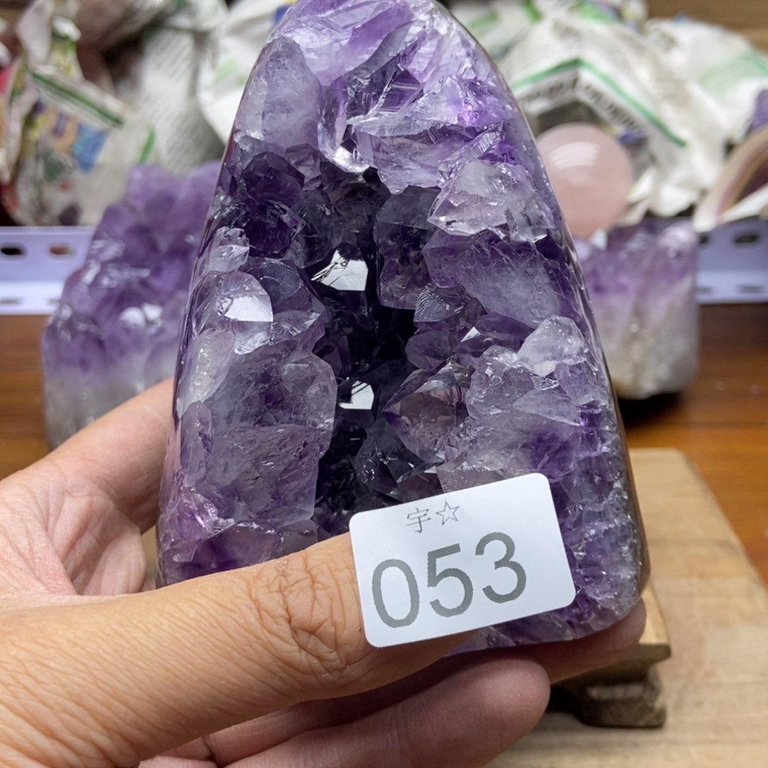 紫晶大型摆件（非配饰）未镶嵌