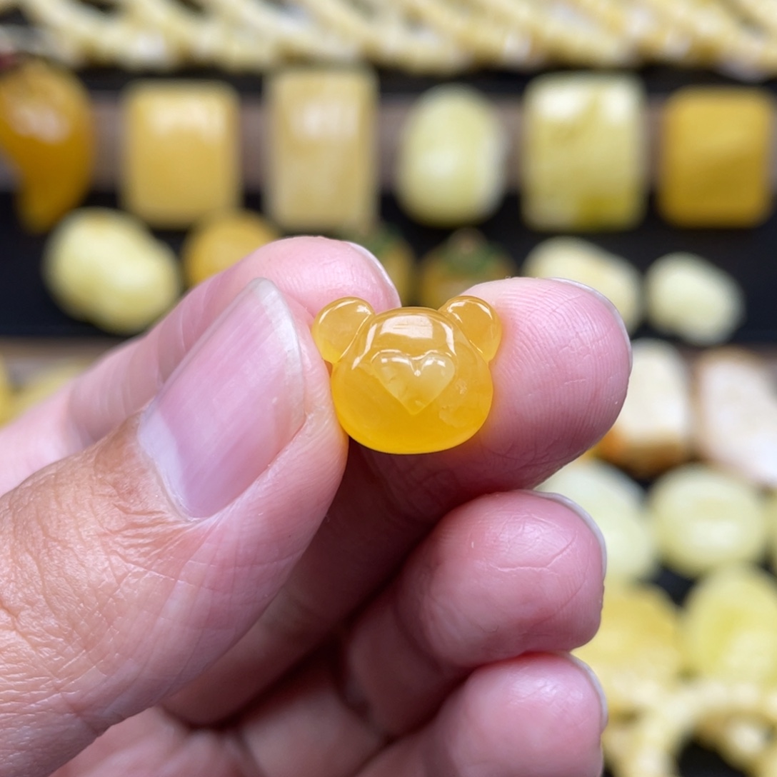 琥珀未镶嵌裸石琥珀蜜蜡