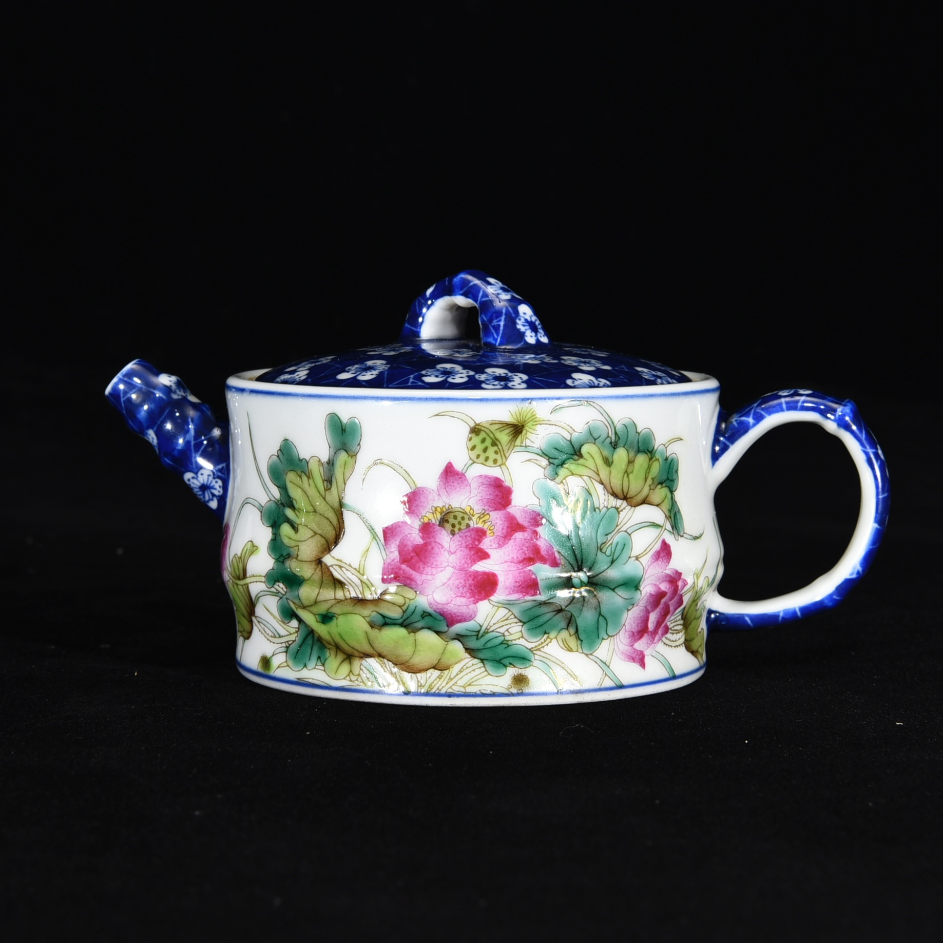 珐琅彩荷花纹饰竹节茶壶容量200cc