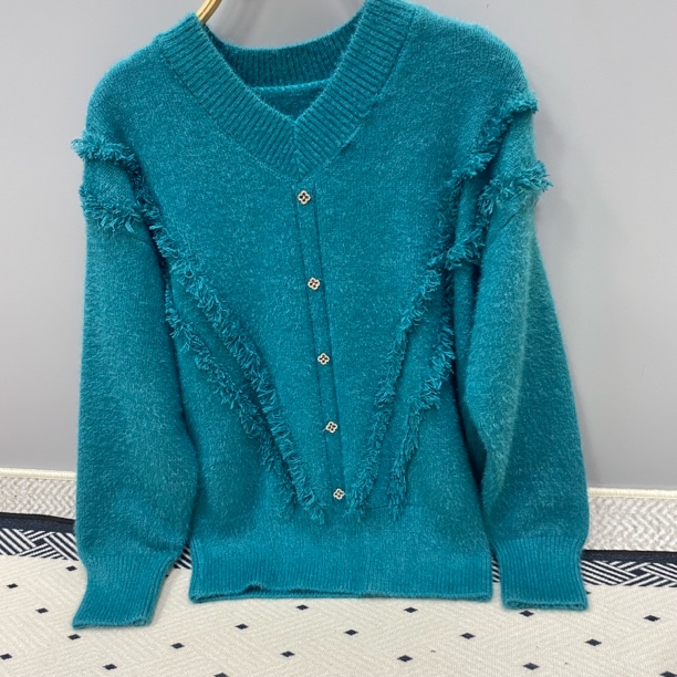 752#新款女装时尚上衣（微瑕介意勿拍）