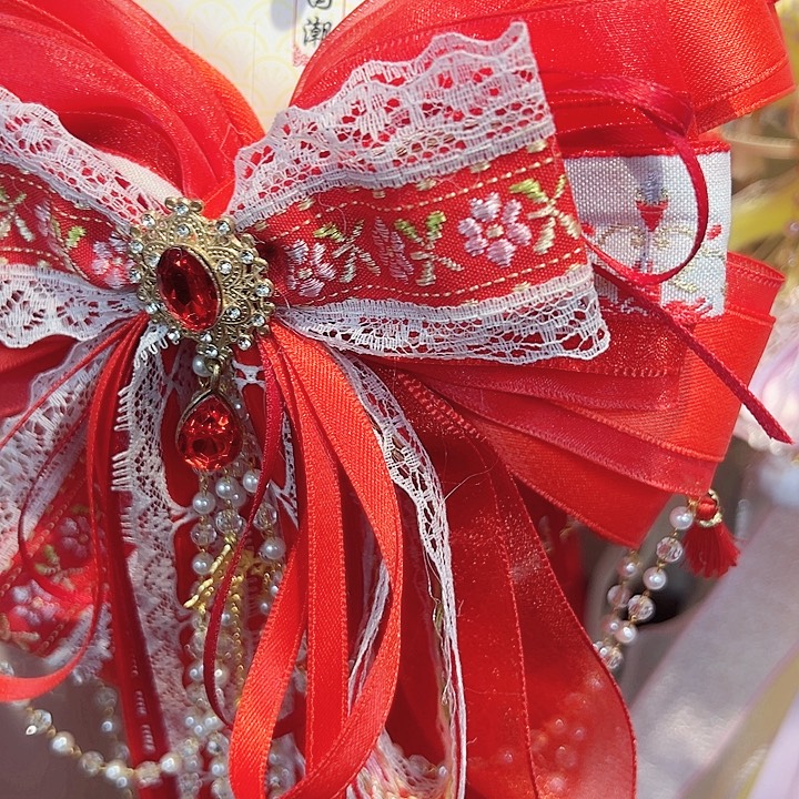 蕾丝边刺绣红色粉花10码材料