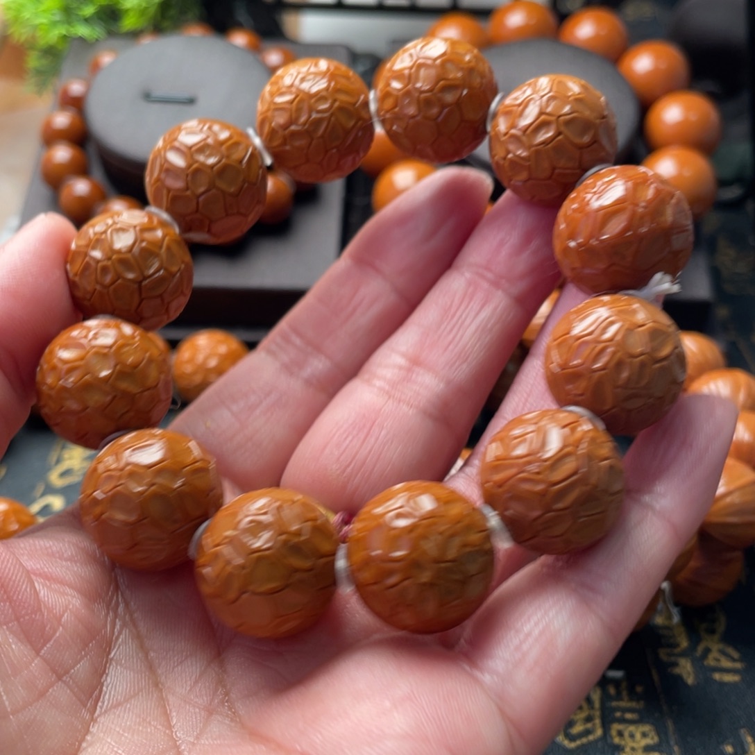 熊***固吊坠橄榄核橄榄1.8