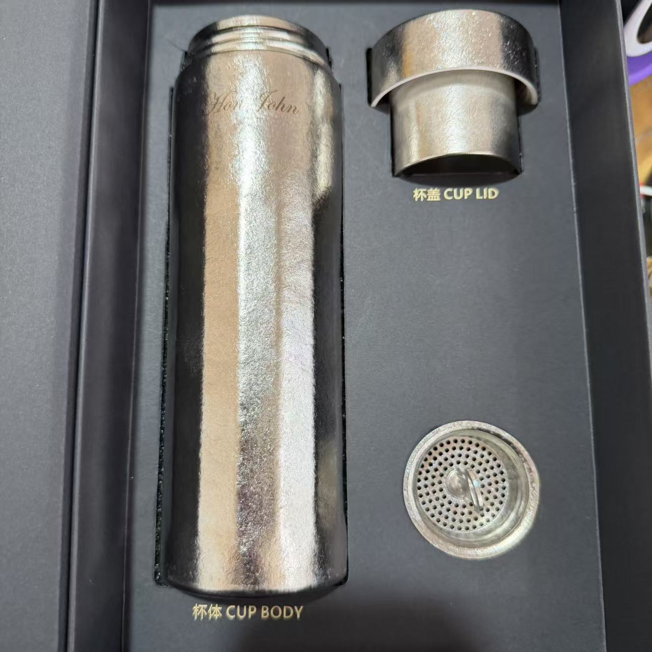 【小周】机械数显纯钛茶水分离保温杯高端礼盒
