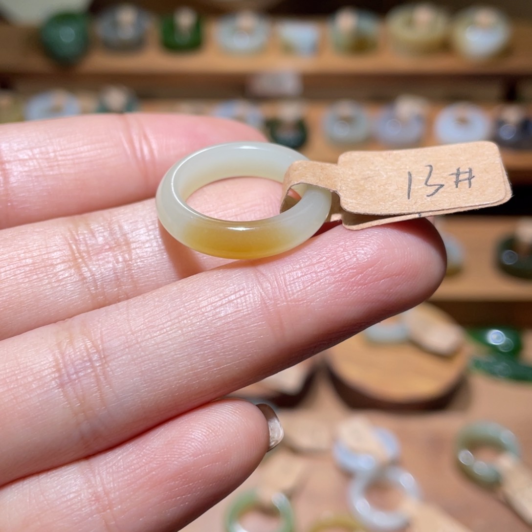 和田玉戒指未镶嵌16.5