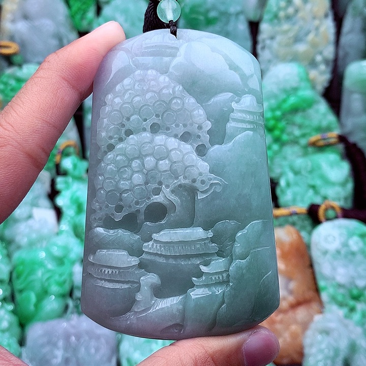 翡翠吊坠(不含链)未镶嵌
