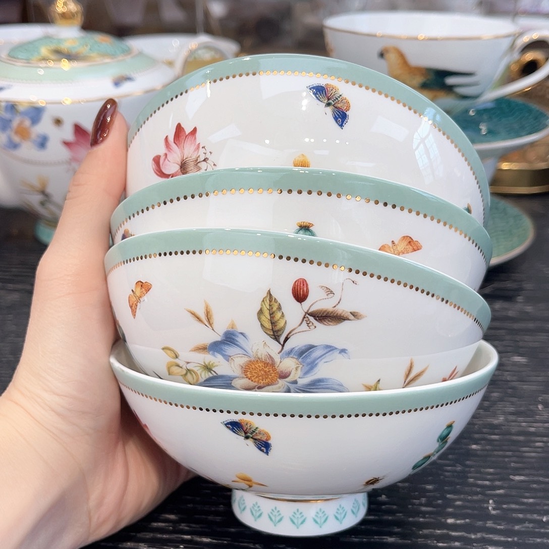 骨瓷饭碗4个//////