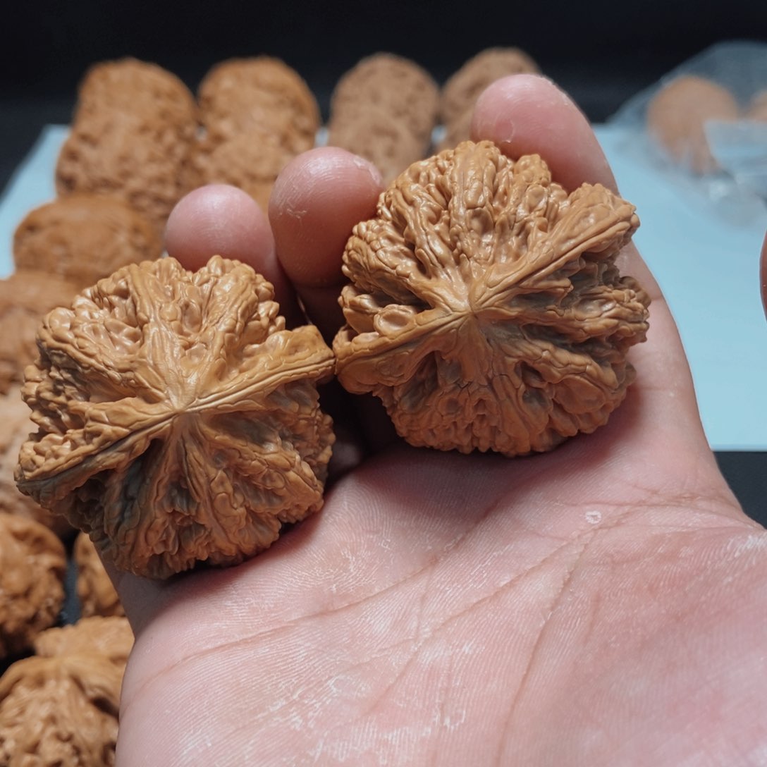 文玩核桃吊坠厨**下46粗筋