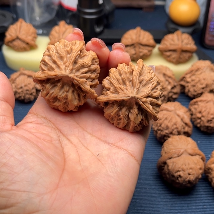 吊坠文玩核桃44帝王奔全品