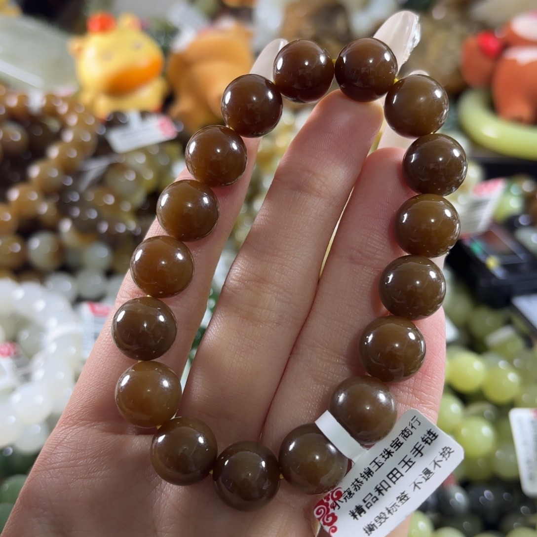 芋***头和田玉未镶嵌手链187