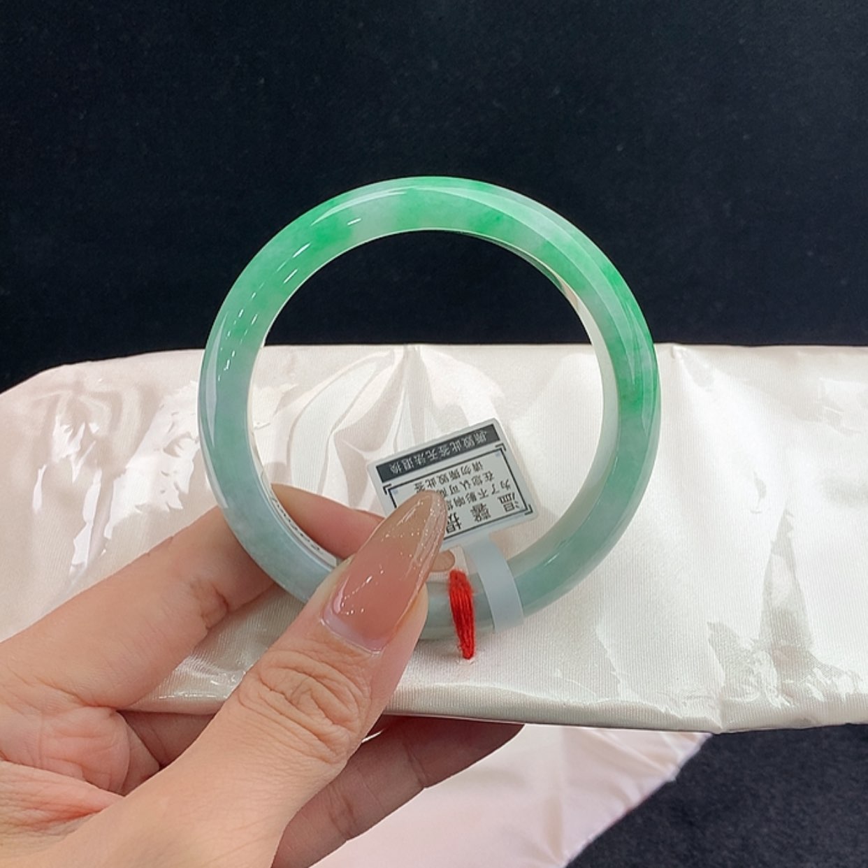 【闪购商品】未镶嵌手镯翡翠正59.8