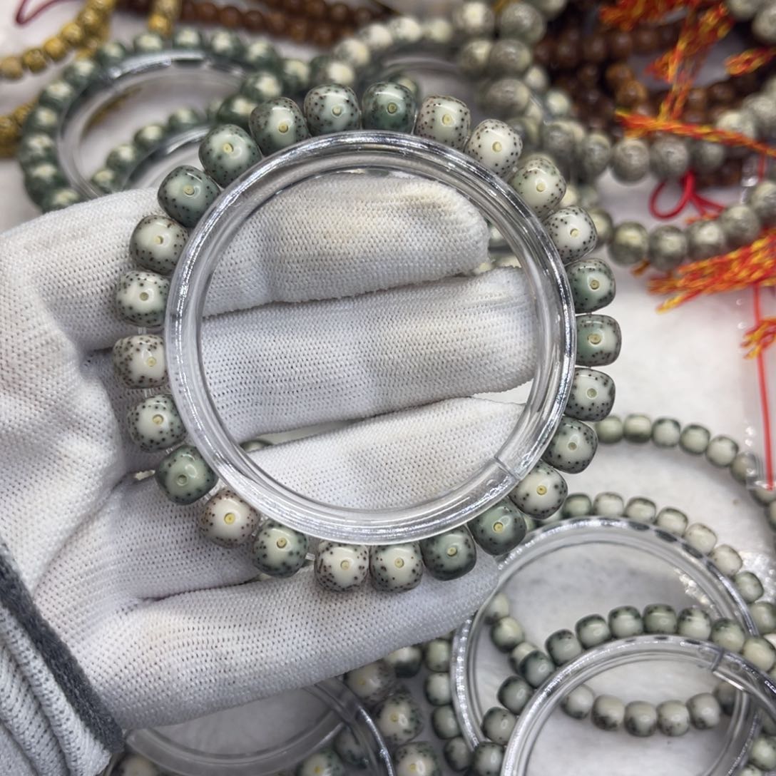 星月菩提手串小眼睛