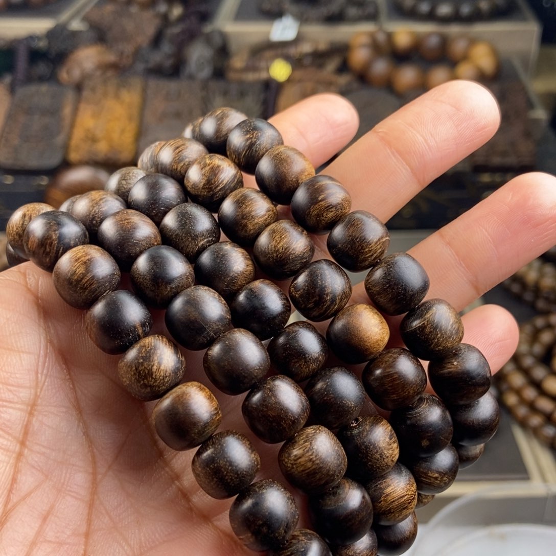 木゛***༓越南芽庄白留疤