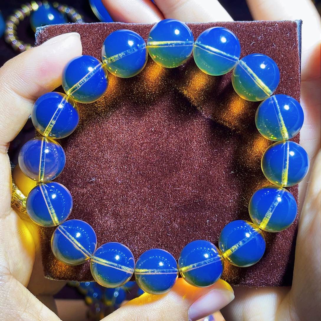 蓝珀裸石未镶嵌异色珀13