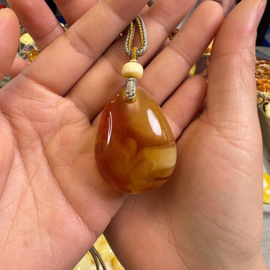 未镶嵌蜜蜡裸石蜜蜡