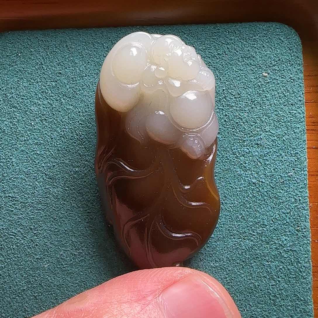 和田玉（糖玉）颈饰未镶嵌