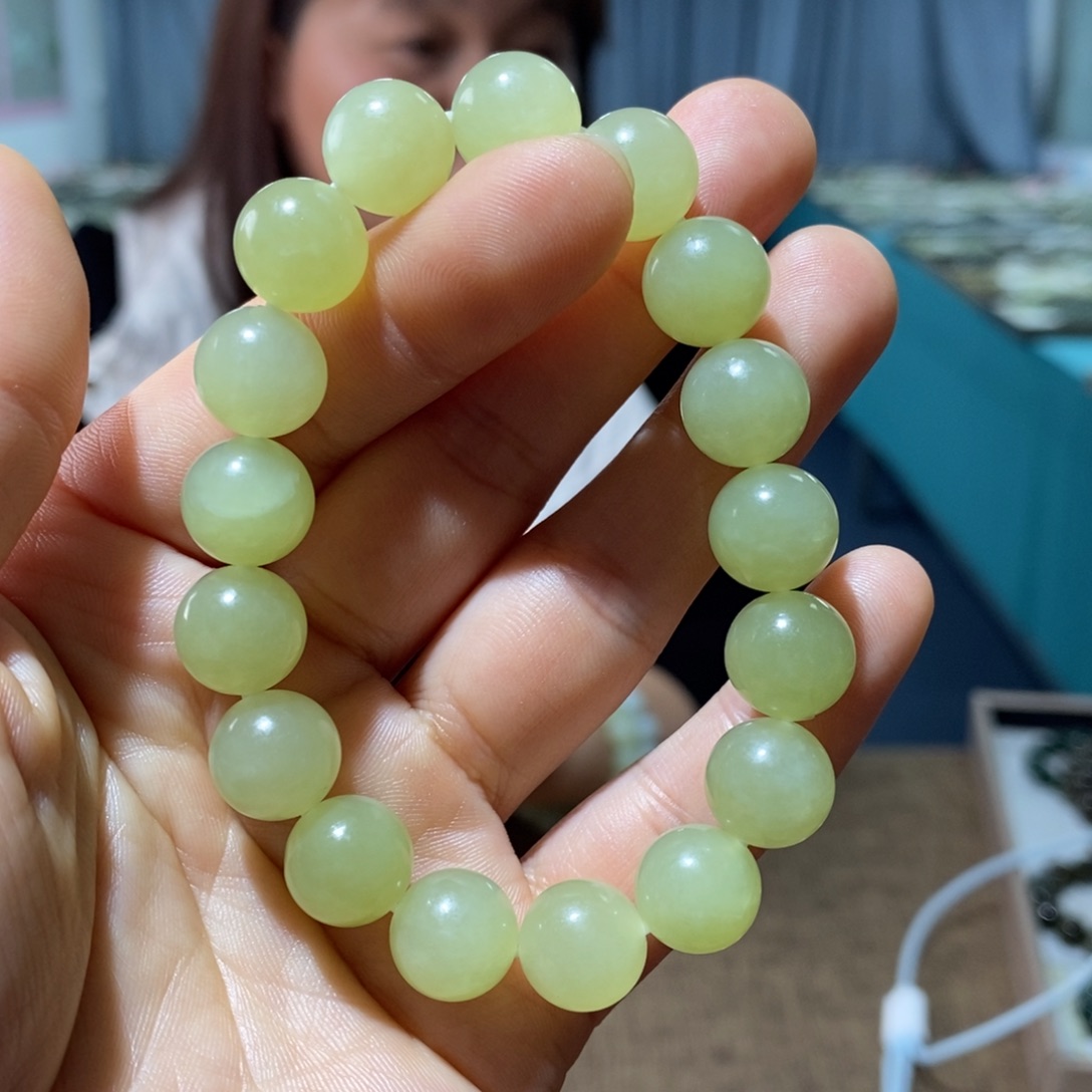 和田玉未镶嵌手链12