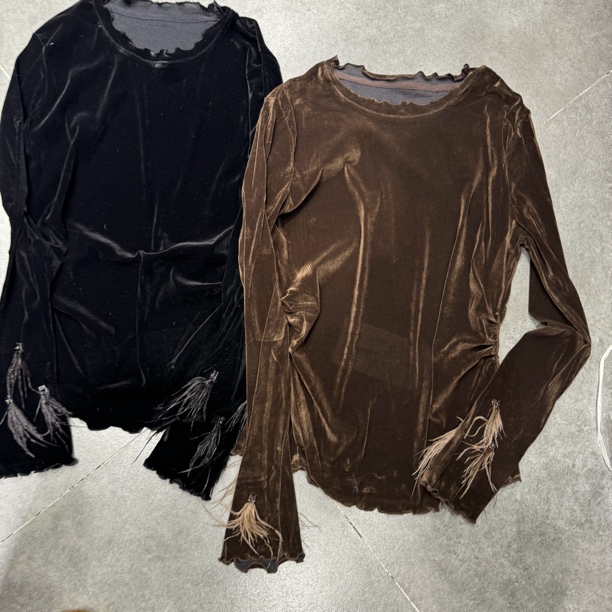 5932#袖口羽毛新款国风时尚百搭款显瘦圆领长袖衫