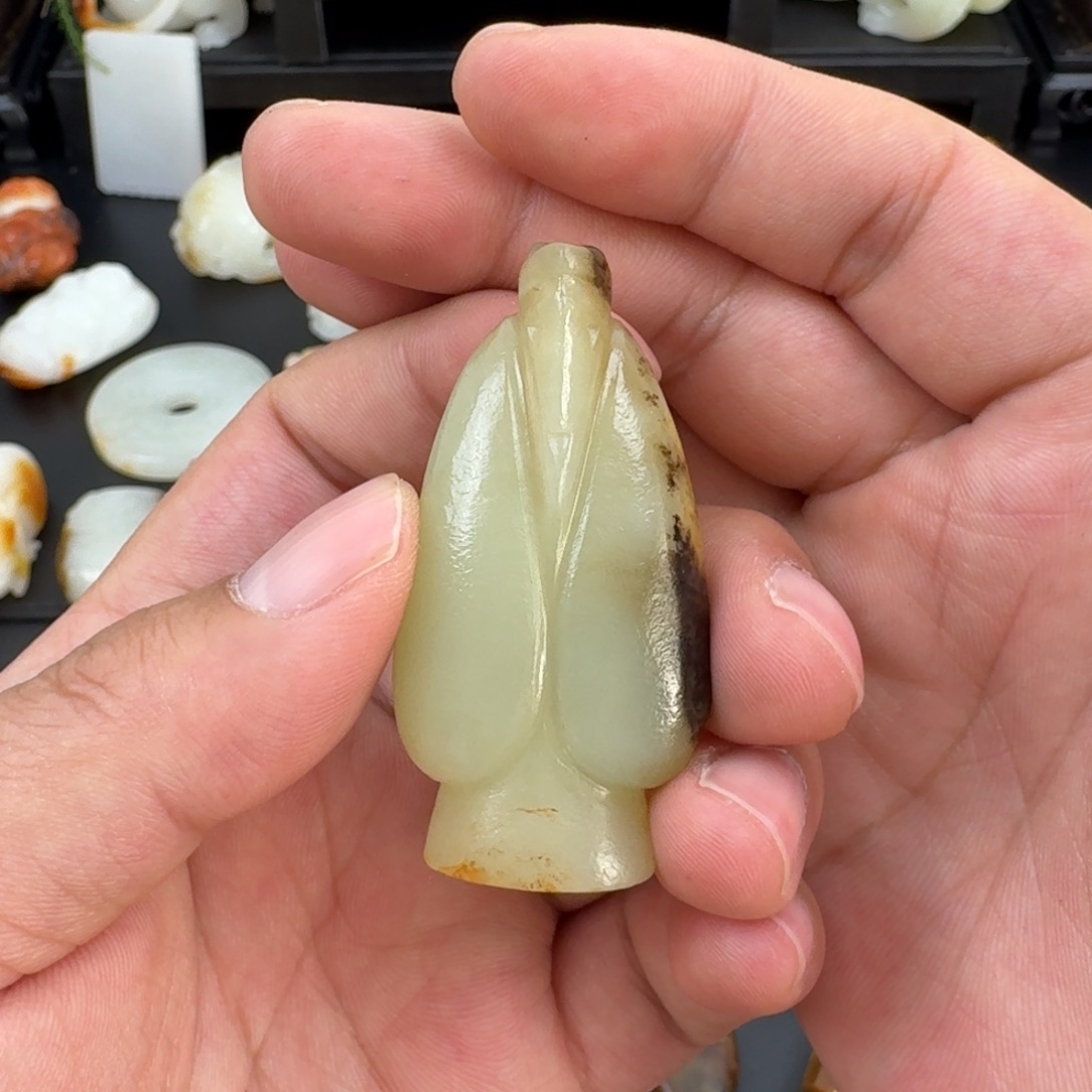 和田玉（糖玉）未镶嵌颈饰