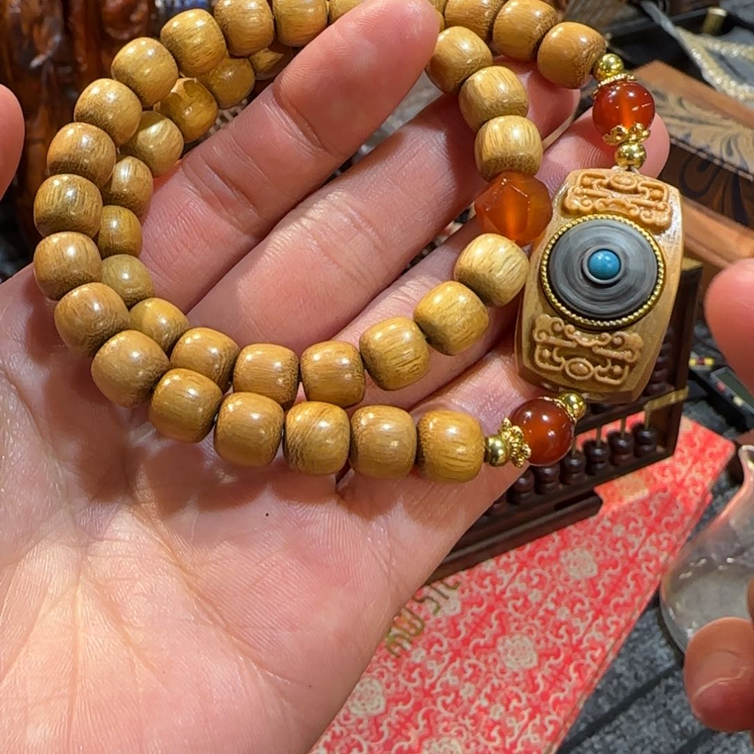 贡木檀香单圈啊啊啊啊