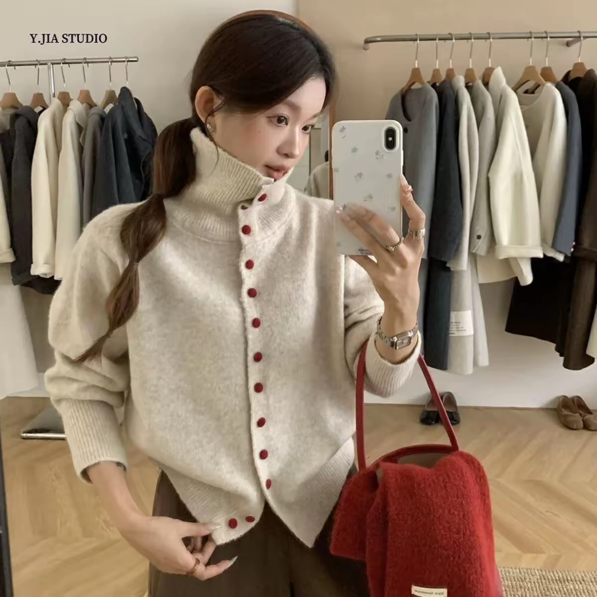 韩系复古翻领包扣软糯针织开衫女秋冬加厚慵懒百搭宽松毛衣外套