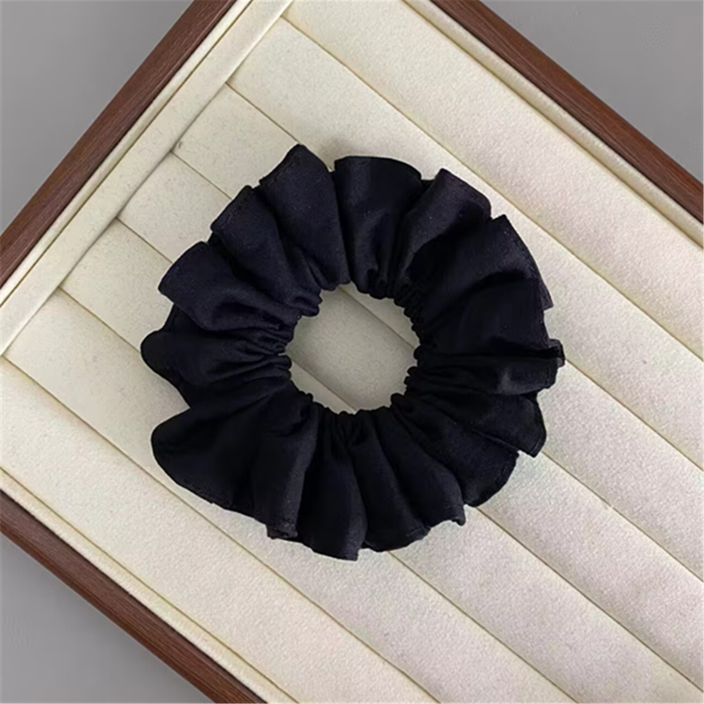 已开价 s137纯黑色西装棉轻奢气质百搭发圈民百搭日韩皮筋发饰