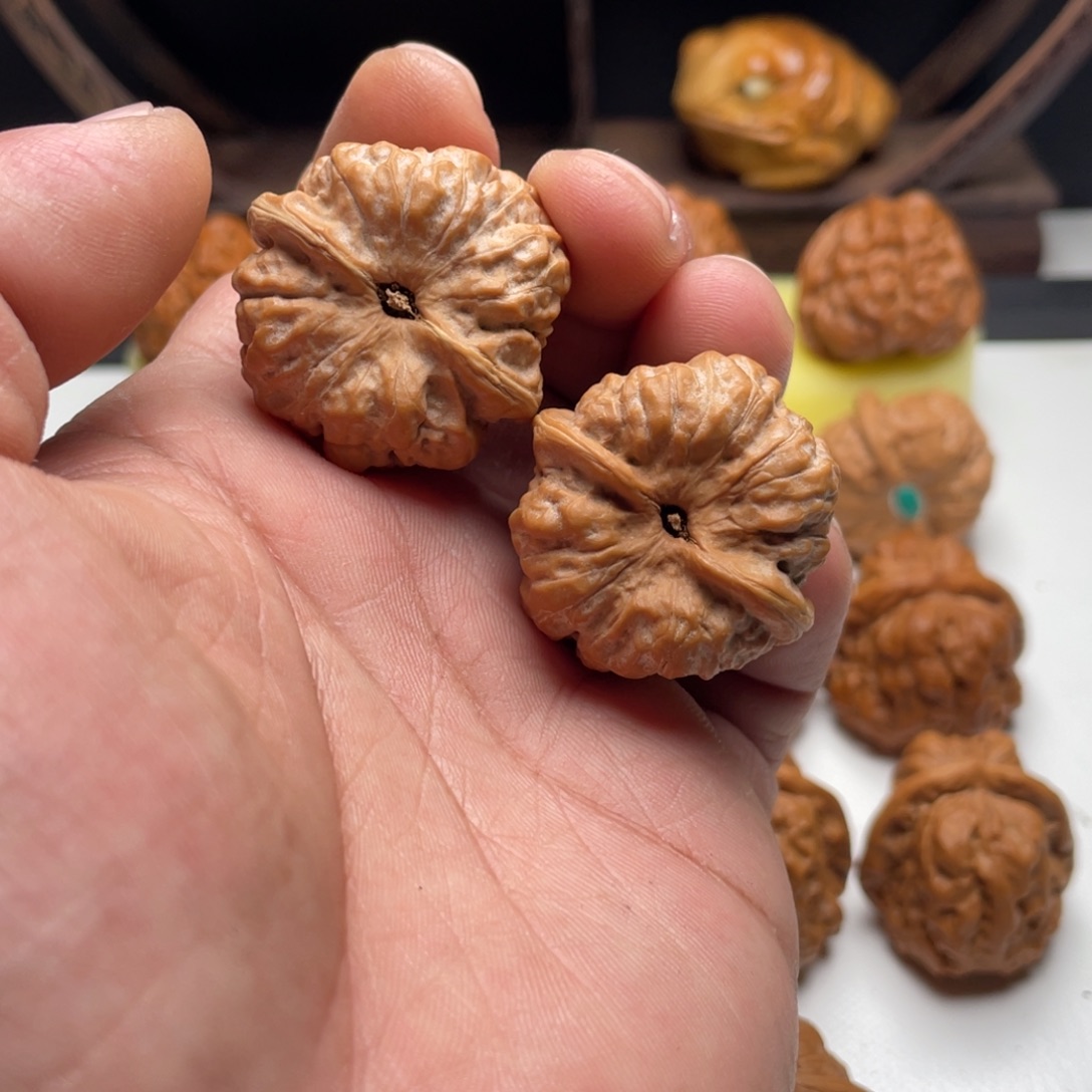 Z***w核桃蛤蟆头核桃 35