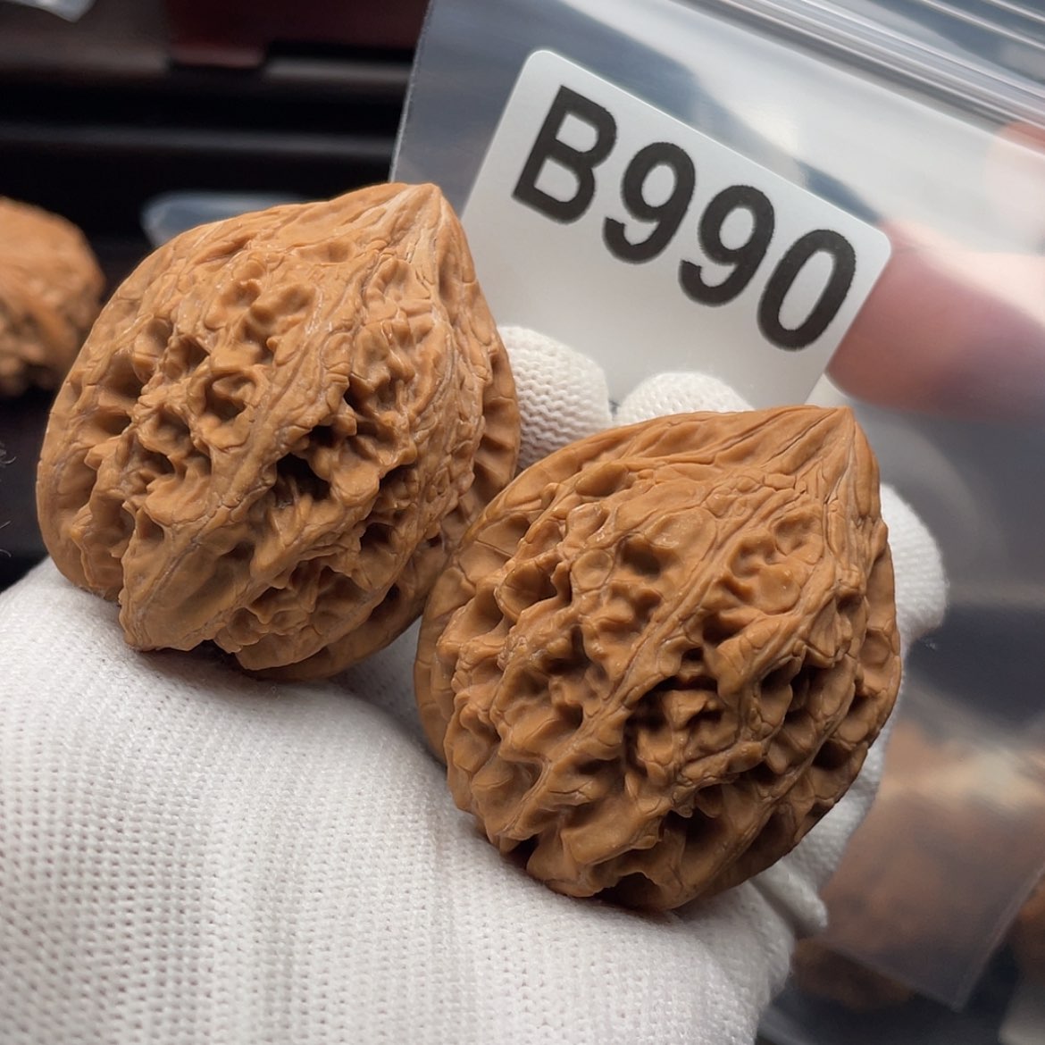 【闪购商品】文玩核桃吊坠一**秦B990大沽石全品40