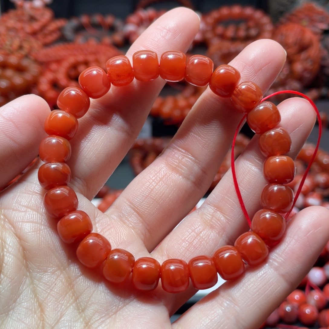 南红玛瑙手链未镶嵌