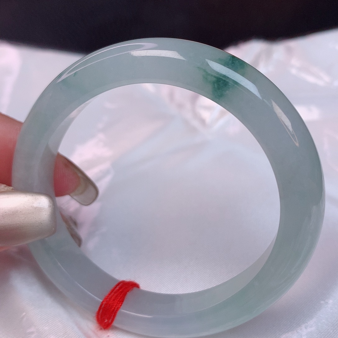 翡翠手镯（贵妃镯）未镶嵌54+