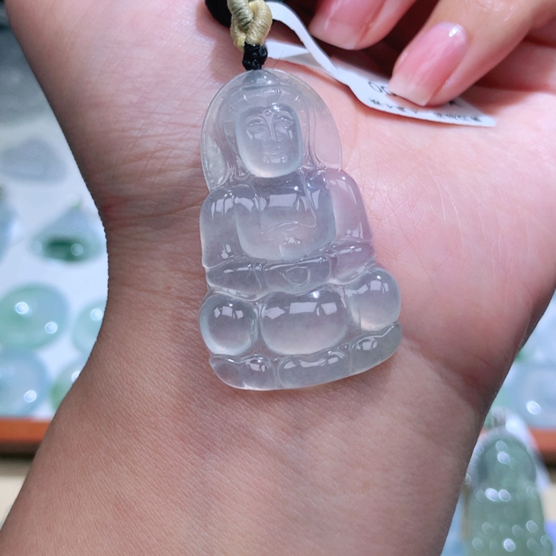 【闪购商品】翡翠颈饰未镶嵌观音