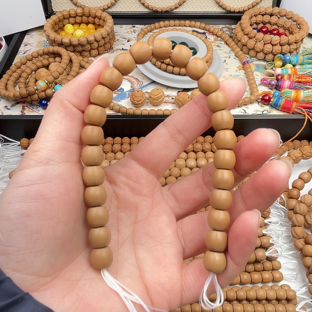 碩***.核桃全品无暇直切