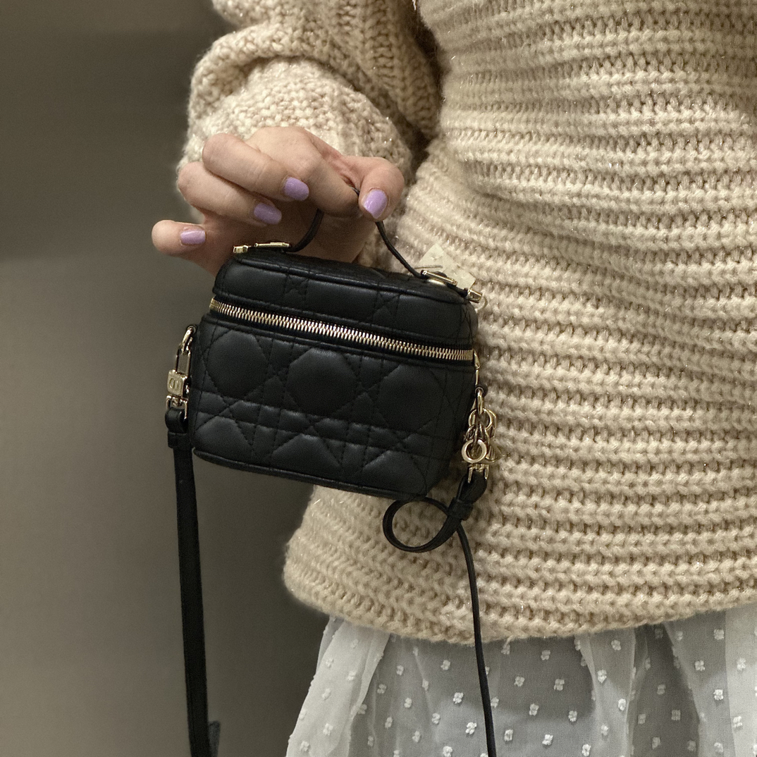 99新 DIOR/迪奥 迪奥黑色化妆盒斜挎包