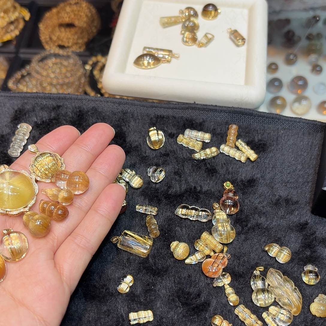 颈饰银S925镶嵌水晶一**花