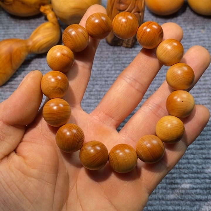 柏木（崖柏）陈化老料把件手串 