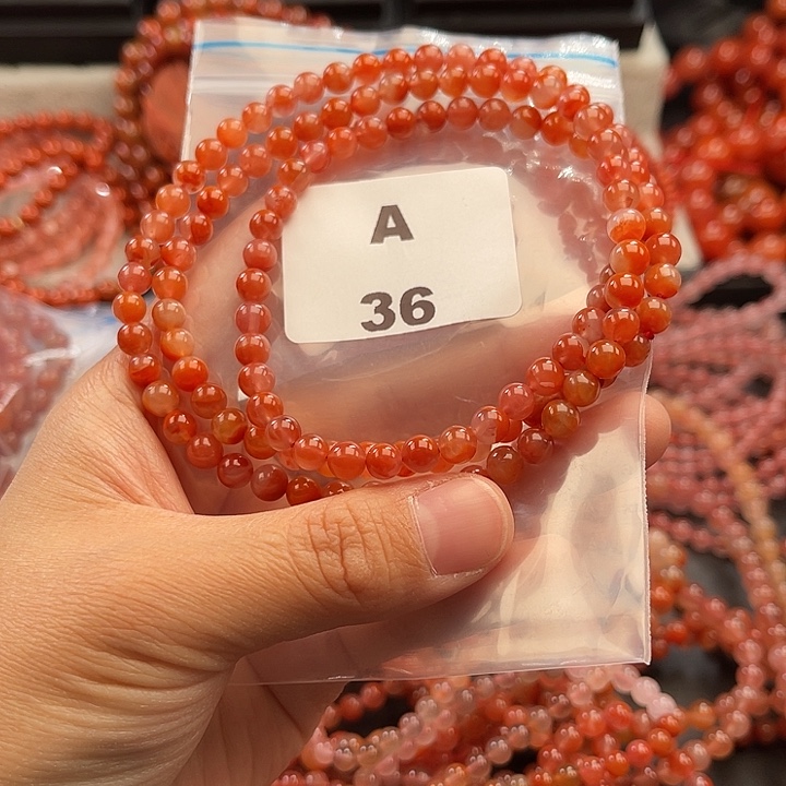 南红玛瑙未镶嵌多样性发货默认微瑕称重5mm