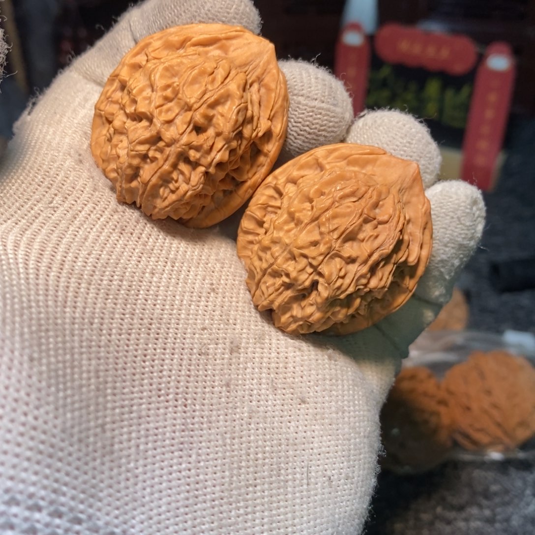 文玩核桃把件麒麟塔