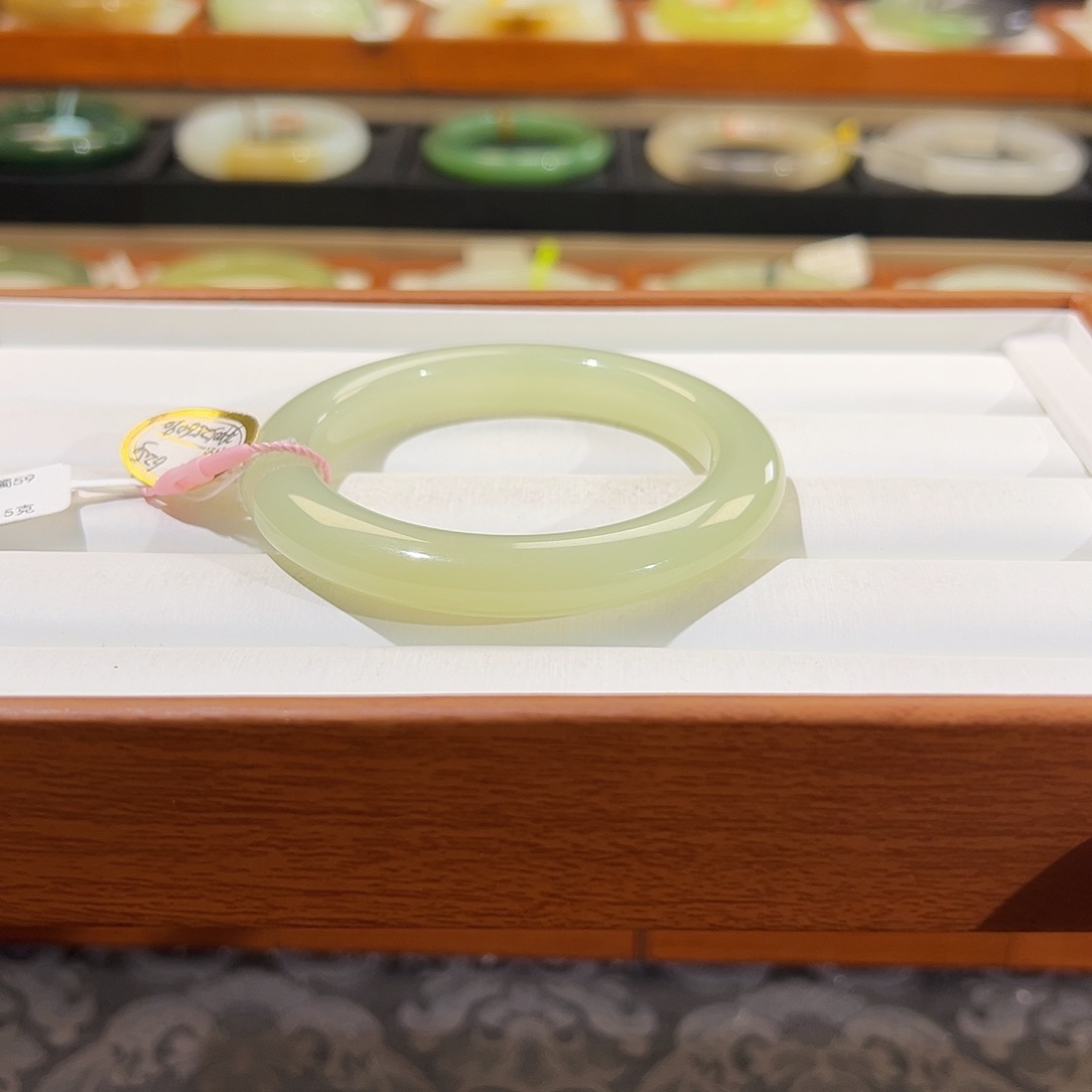 和田玉手镯未镶嵌  【冰猫晴】