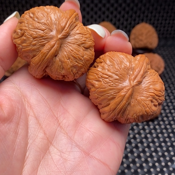 吊坠文玩核桃8元宝43.5