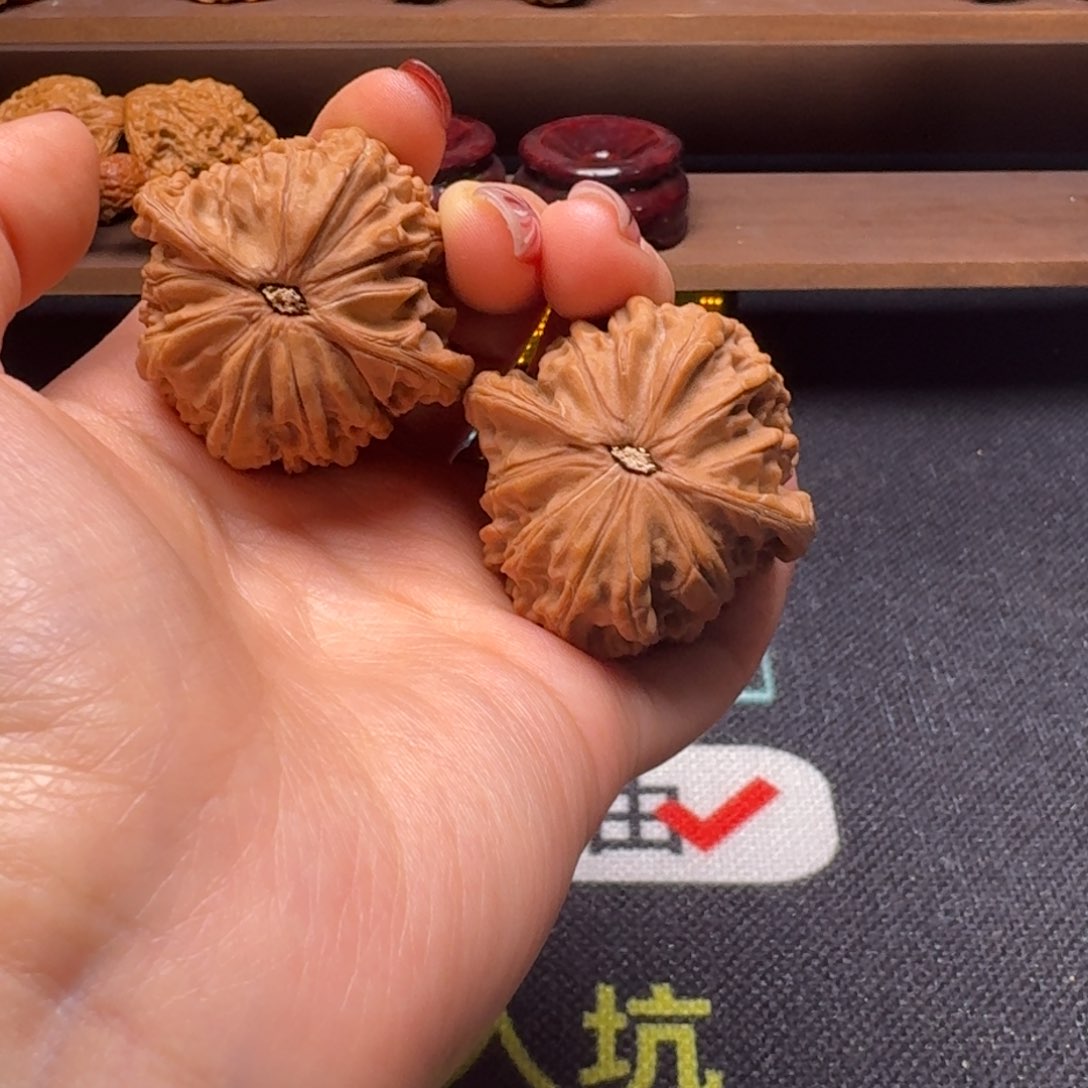 文玩核桃吊坠杨**-42磨盘