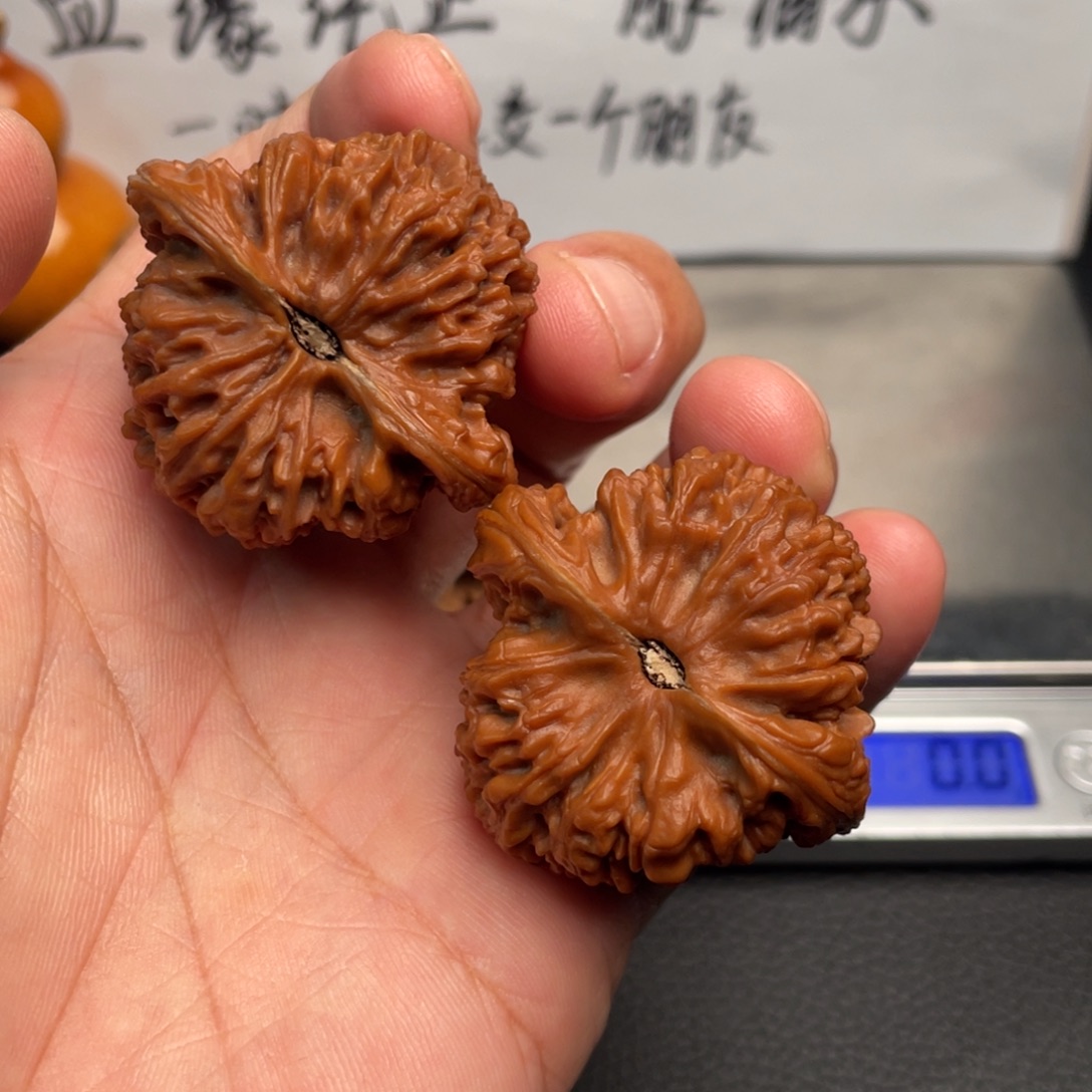 o***c吊坠文玩核桃南疆石