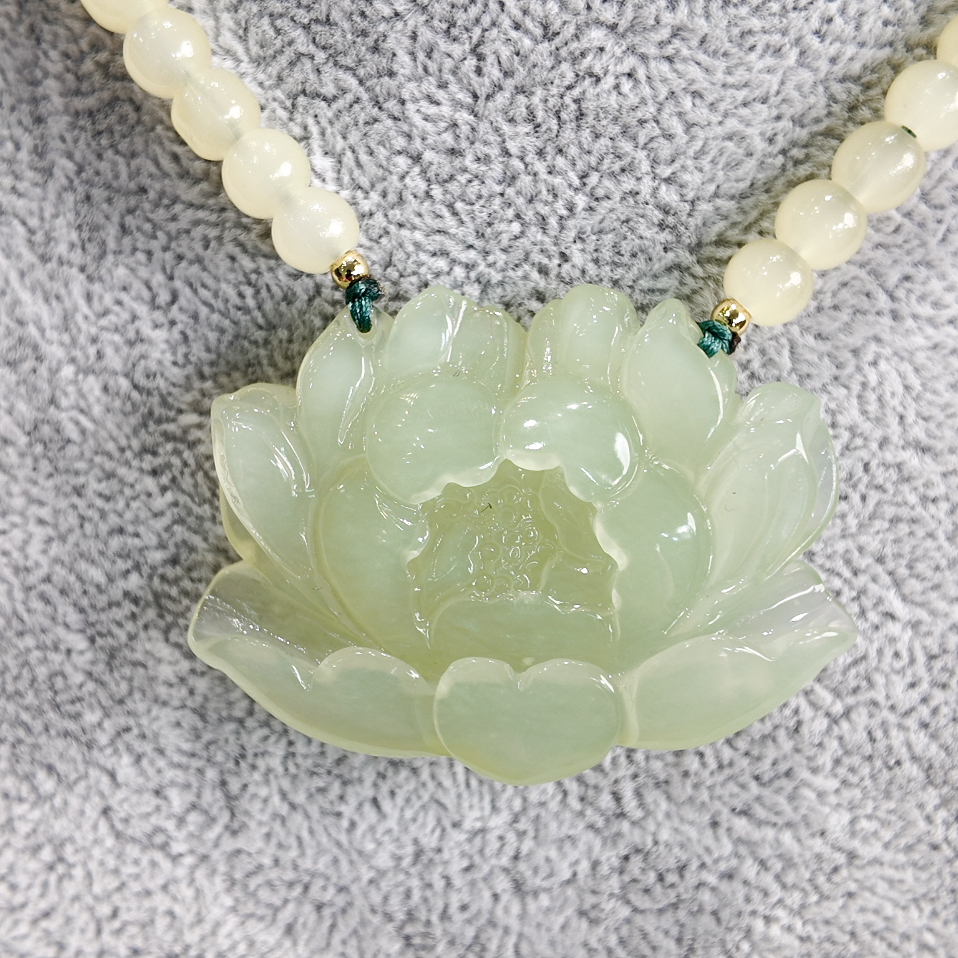 岫玉精品花开富贵牡丹花吊坠项链