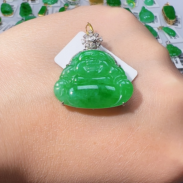 翡翠挂件18K金镶嵌翡翠