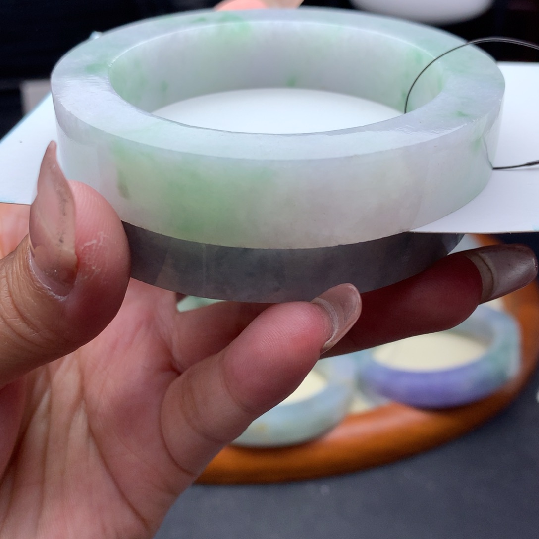 定制翡翠手镯未镶嵌