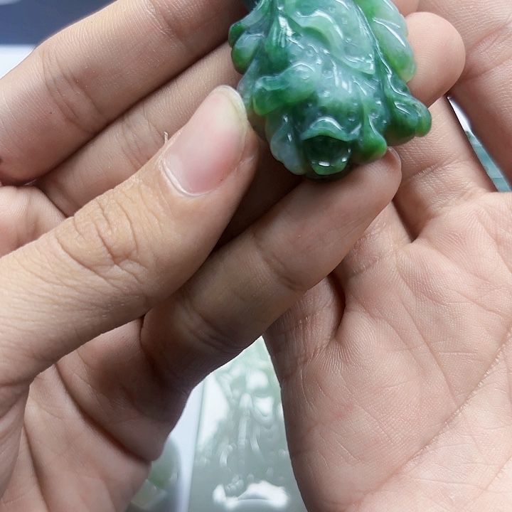 风***扬翡翠未镶嵌颈饰天然翡翠直播闪购