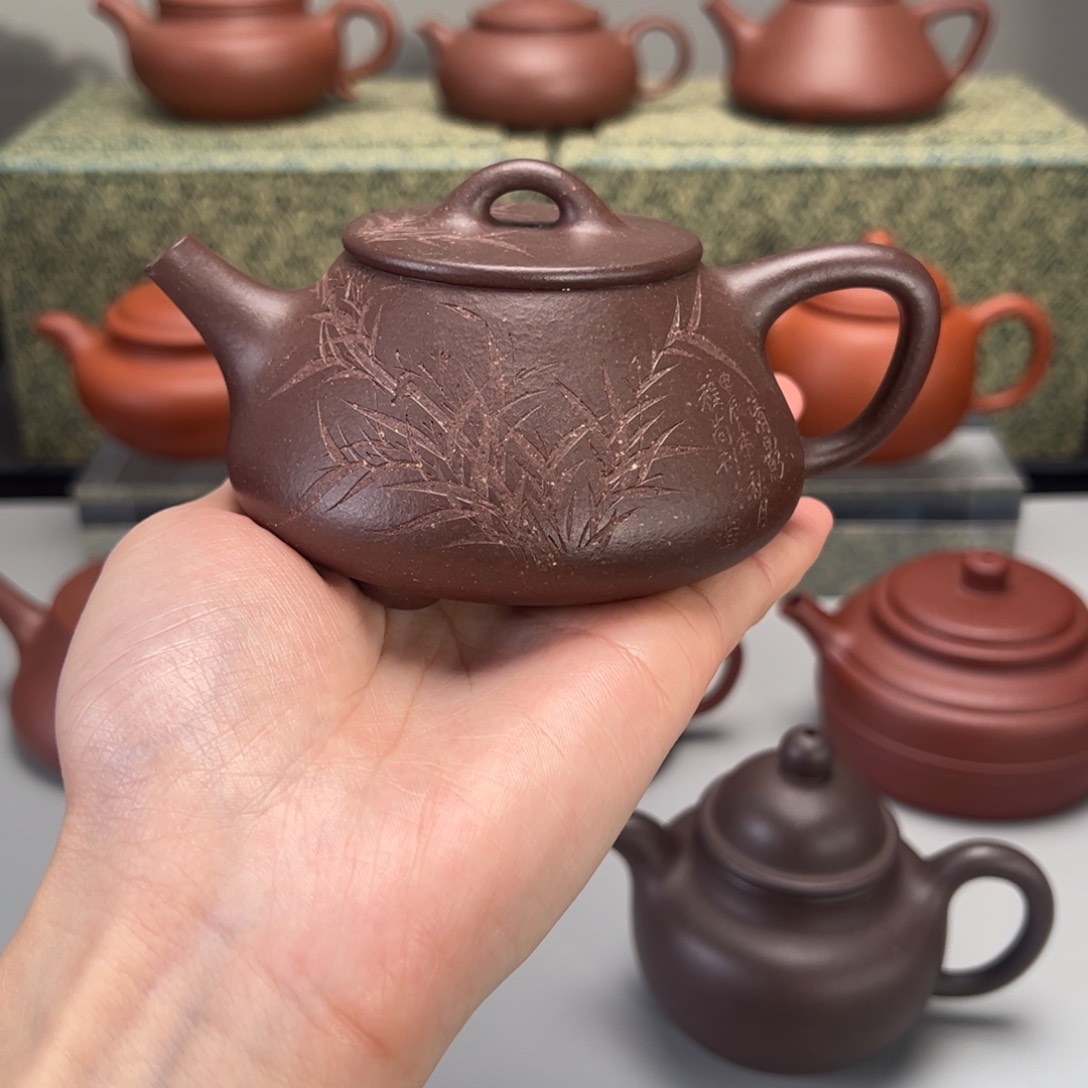 紫砂茶壶平盖石瓢刻竹200c c