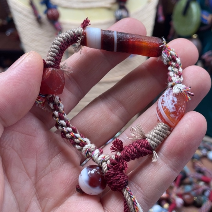 玛瑙/玉髓颈饰未镶嵌