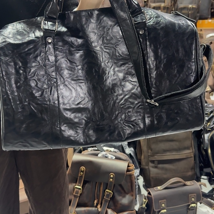 小牛皮（革）牛皮（革）头层牛皮123