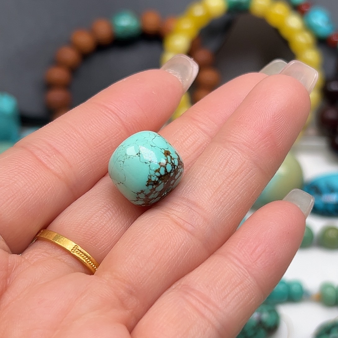 绿松石珠宝奇石未镶嵌