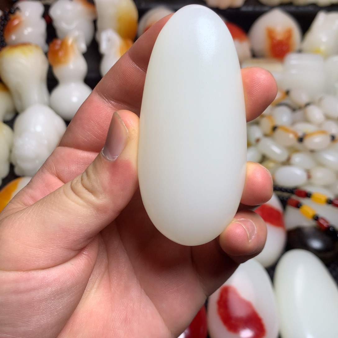 新疆戈壁石五彩石